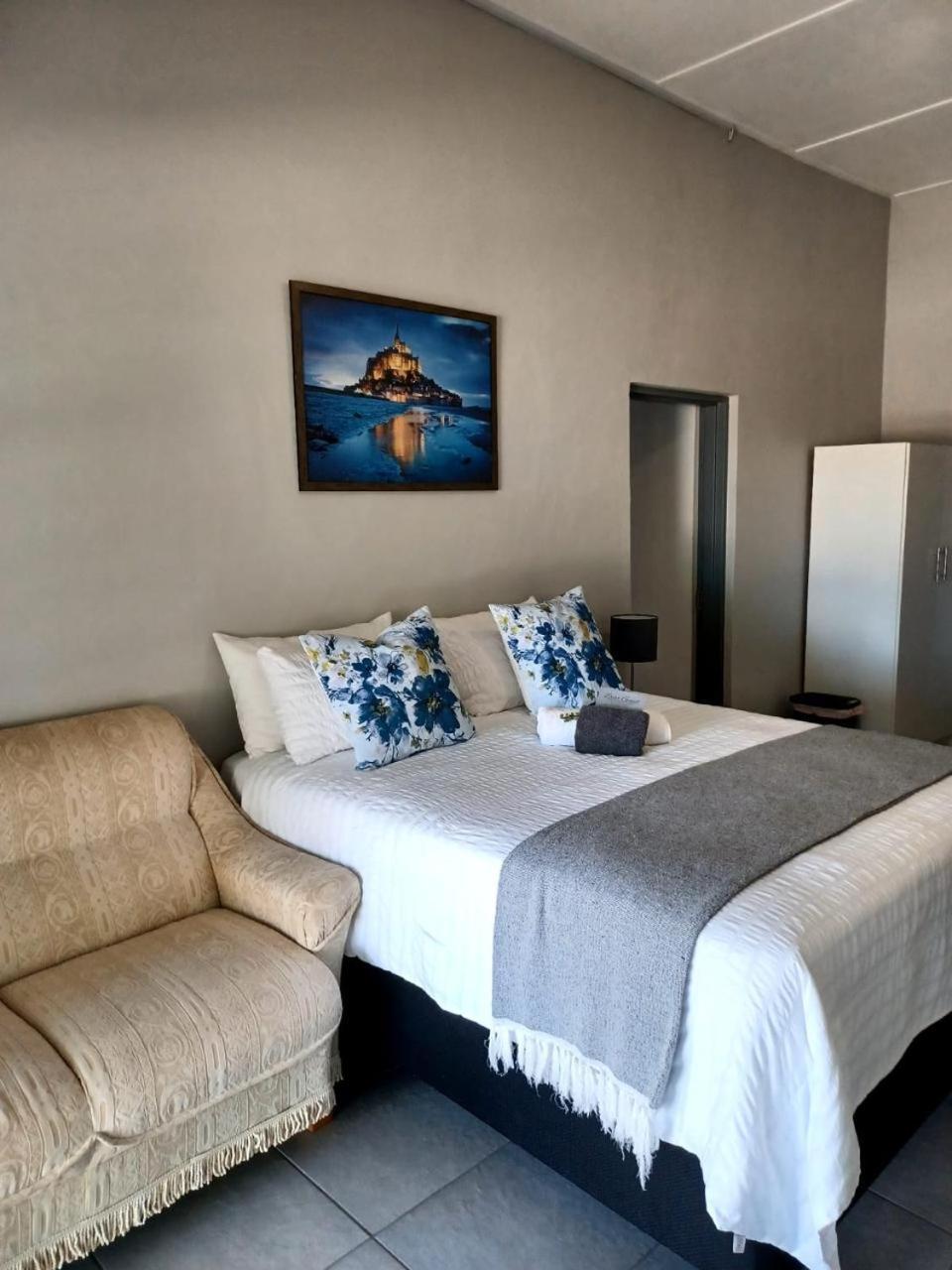Oppi Draai Guesthouse Oudtshoorn Esterno foto